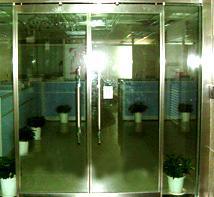 安装维修电动玻璃门图片,安装维修电动玻璃门高清图片 北京汇源门业,